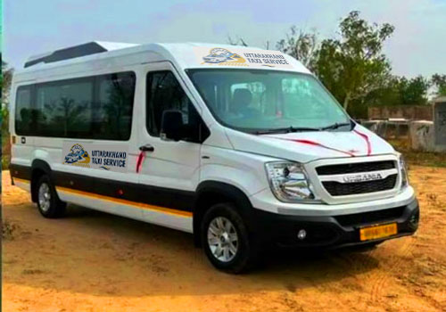 Taxi service Nainital hill station